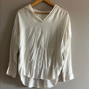 Elegant Cream Hooded Sweatshirt for Women